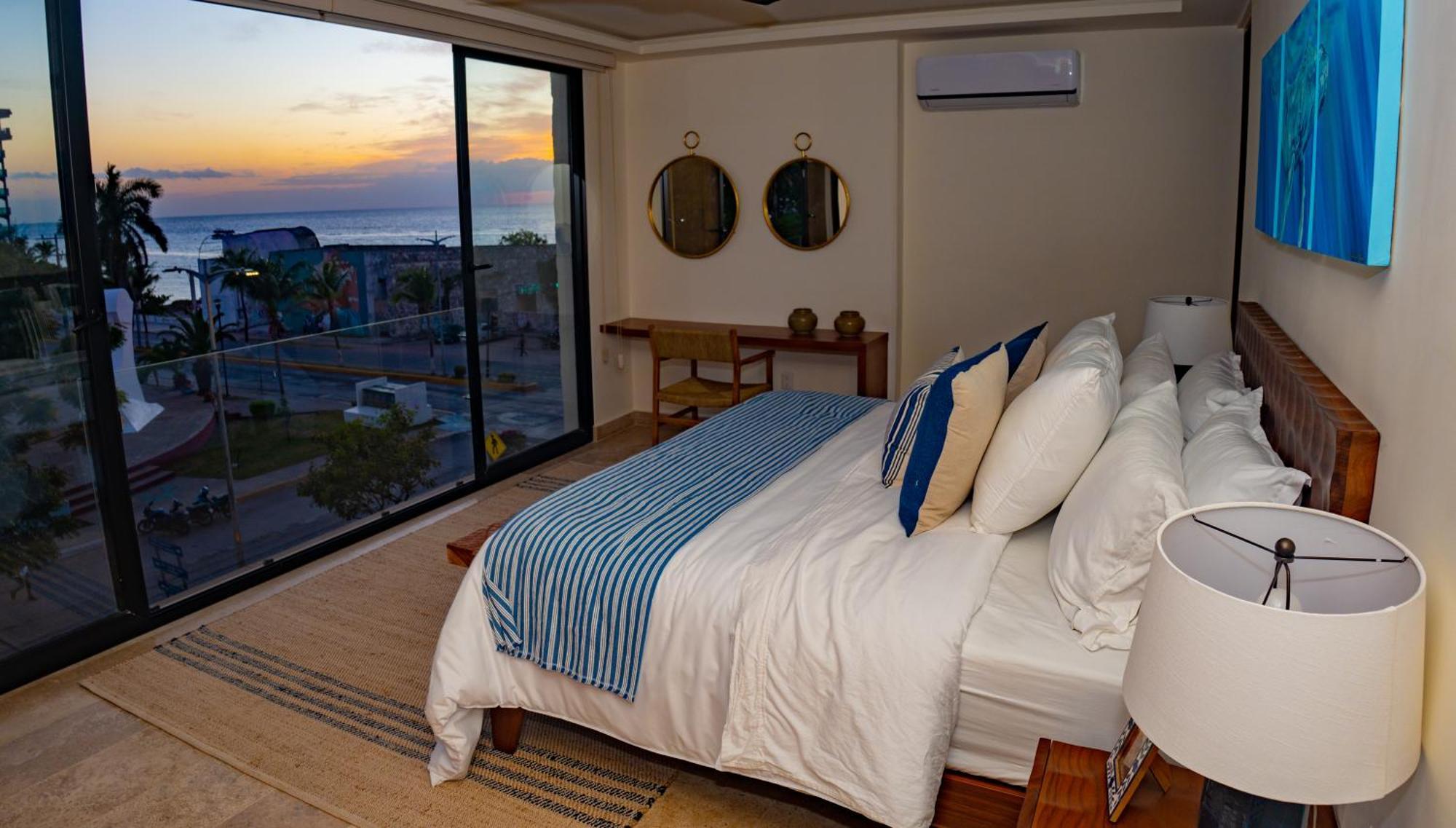 Athimar 102 Cozumel